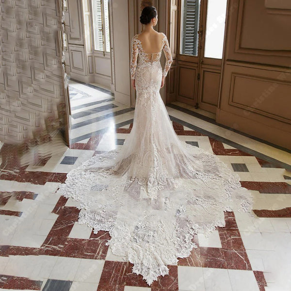 Elegant Off-The-Shoulder Mermaid Bridal Gown with Luxurious Lace Applique and Sweetheart Neckline